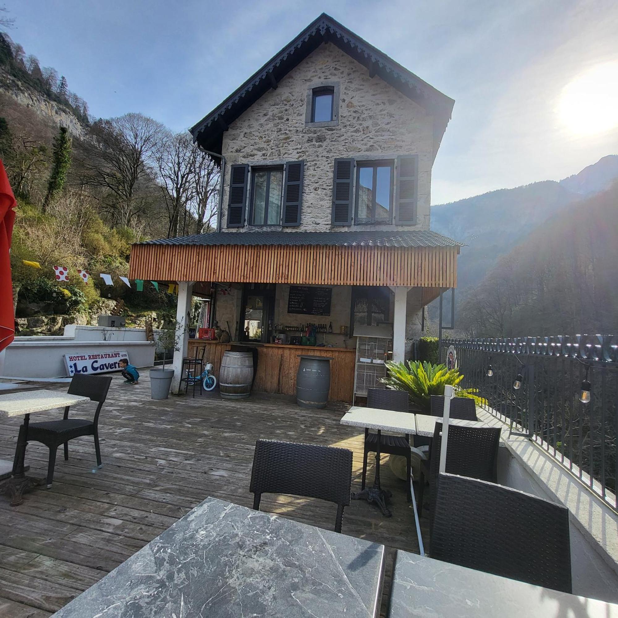 Auberge La Caverne Ларенс Екстер'єр фото